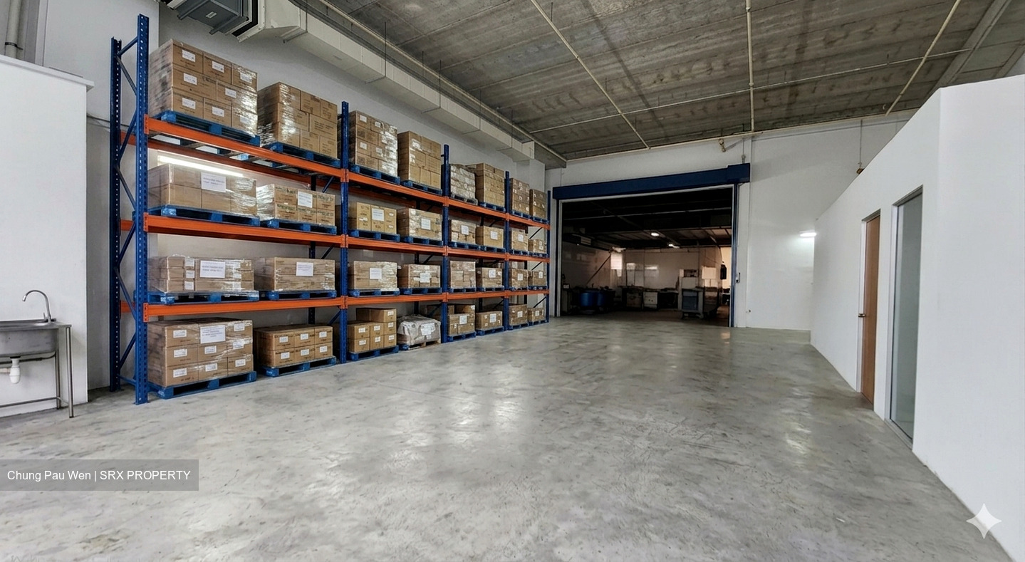 Shine@tuas South (D22), Factory #633425311